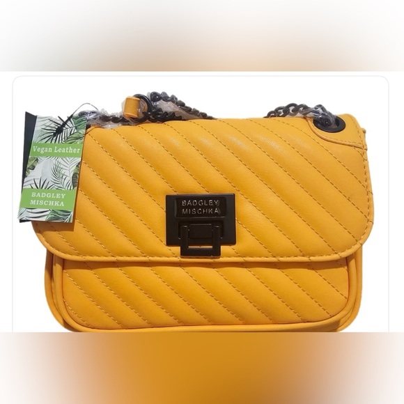 Badgley Mischka Yellow Vegan Leather Quilted Crossbody Chain Strap Bag Purse - Picture 6 of 6